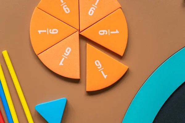 Orange Pieces Fractions Table Close Math Material Study Back School — Stockfoto