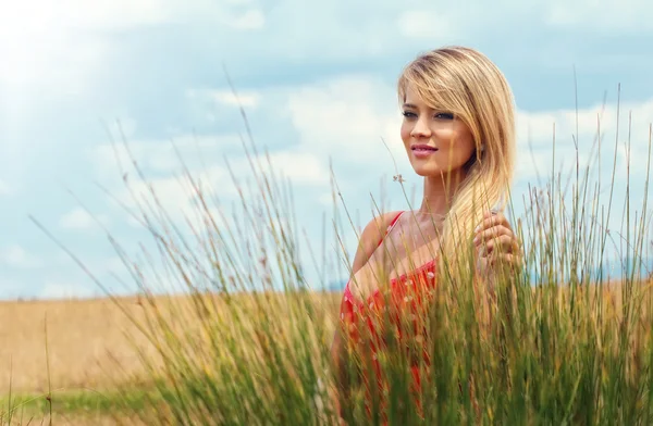 Blond woman — Stock Photo, Image