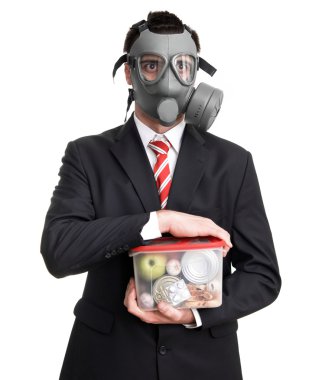 iş adamı gaz maskesi