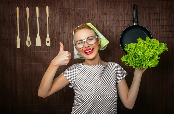 Ausdrucksstarke Frau — Stockfoto