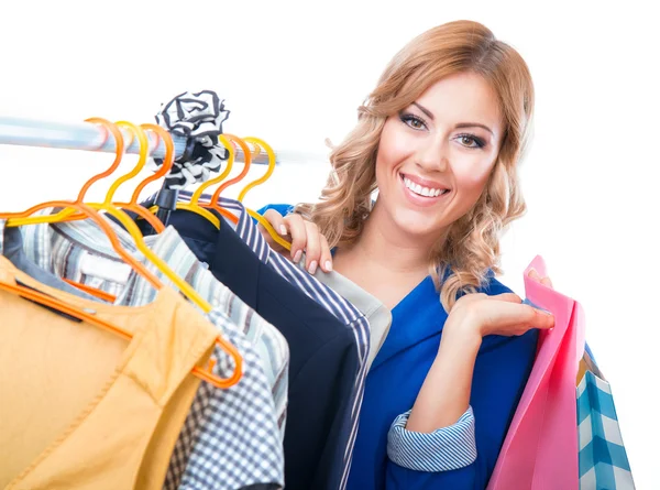 Mulher em um shopping — Fotografia de Stock