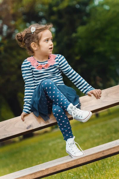 Little girl — Stock Photo, Image