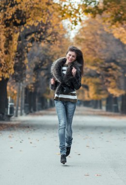esmer kadın