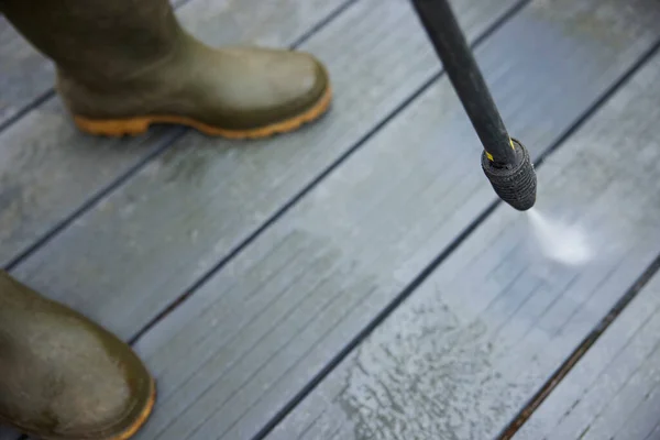 Close Man Jet Washing Patio Decking Pressure Washer — Stock Photo, Image