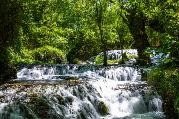 Wasserfall vom Steinkloster, Zaragoza, Spanien. — Stockfoto