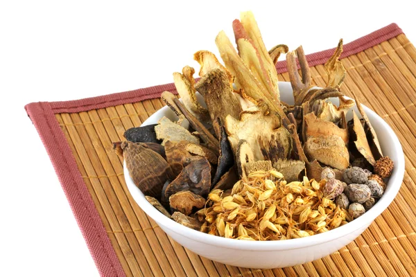 Traditional Chinese herbal tea (Medicinal herbal tea — Stock Photo, Image