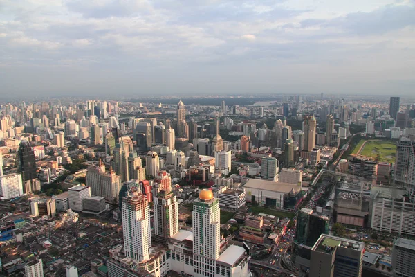 De stad van de skyline van bangkok, thailand — Stockfoto