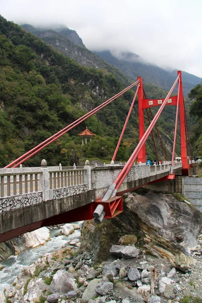 Cimu, A Big Red Bridge, Taiwan — Stock Photo, Image
