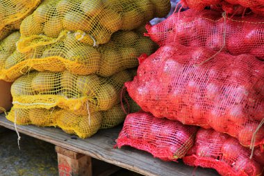 soğan ve patates örgü çanta paketleri