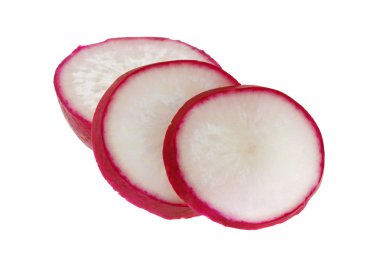taze beyaz izole kırmızı turp dilimlenmiş