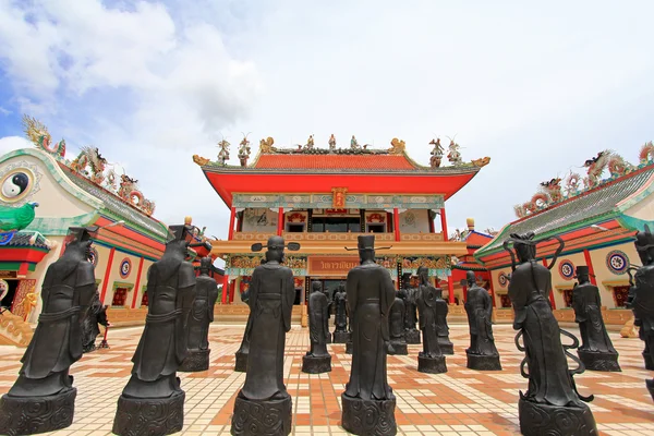 Çin shaolin rahipleri Pattaya heykelleri — Stok fotoğraf