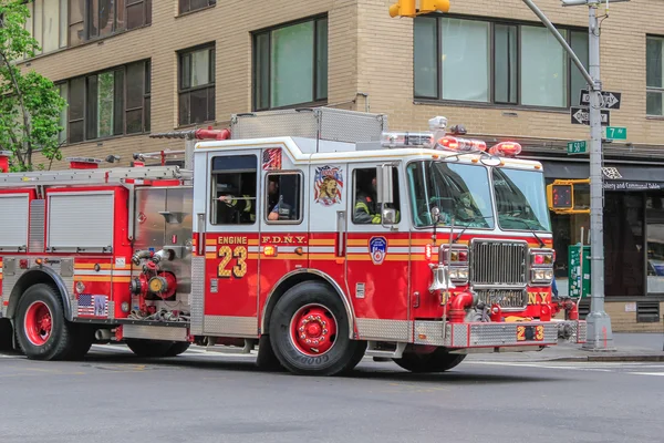 Feuerwehrauto — Stockfoto