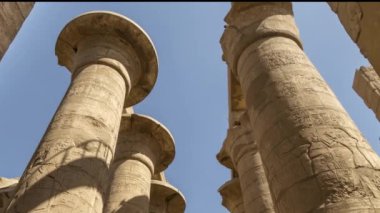 Karnak Tapınağı