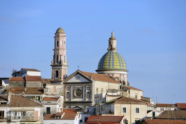 Katedra w vietri sul Mare — Zdjęcie stockowe