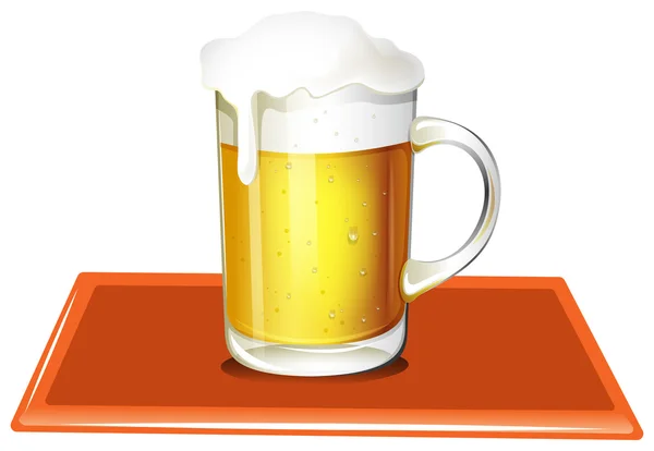 冷たいビールの完全なマグカップ — ストックベクタ