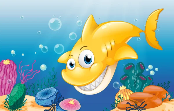 바다 아래 웃는 노란 상어 — 스톡 벡터