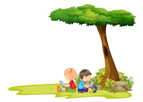 Een meisje en een jongen met laptops onder de boom — Stockvector