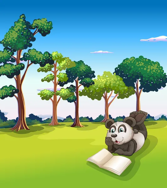 Панда, лежащая на траве во время чтения книги — стоковый вектор