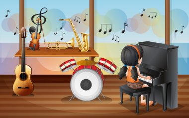 müzik odanın içinde genç piyanist