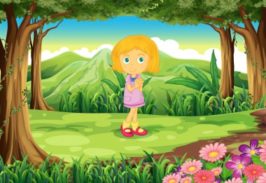 sevimli küçük bir kız ile bir orman