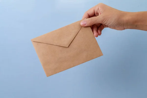 Leere Papiertüten Vor Hellblauem Hintergrund — Stockfoto