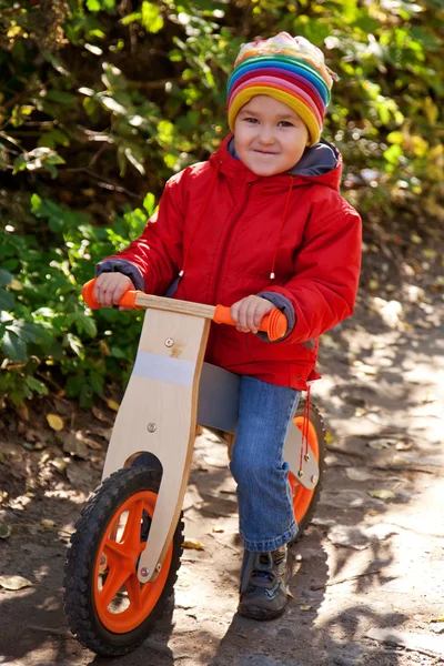 Little child riding bicycle — Stock Photo, Image