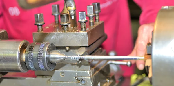 Turning lathe in the workshop — Stock Photo, Image