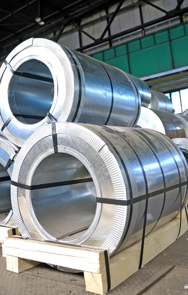 Rolls of steel sheet in a warehouse — Stock Photo, Image