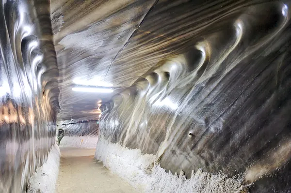 Inside of salt mine — Stock Photo, Image