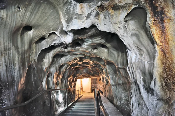 Inside of salt mine — Stock Photo, Image