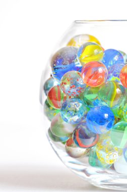 farklı cam topları