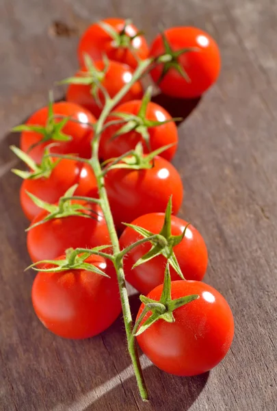 Cherry tomatoes — Stock Photo, Image