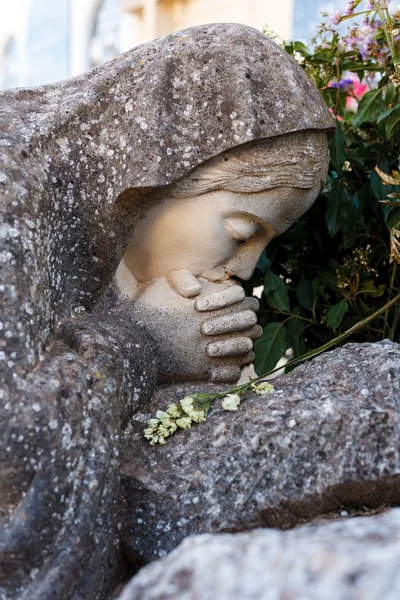 Piedra de rezar virgen — Foto de Stock