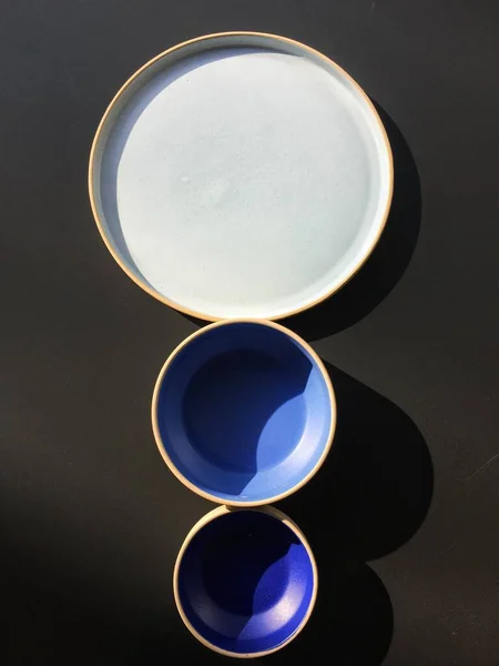 Black White Blue Boll Plates Trays —  Fotos de Stock