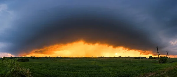 Sturmwolke Sonnenuntergangslicht Regalwolke Mit Dramatischem Licht Klimawandelkonzept Der Stürme — Stockfoto