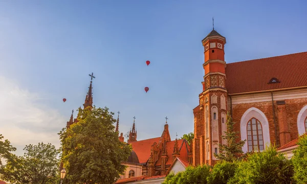 Литва Вильнюс Римско Католическая Церковь Святой Анны Церковь Святого Франциска — стоковое фото