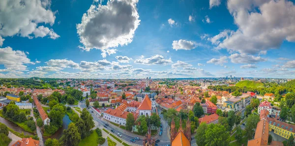 Sunny Aerial Vilnius Παλιά Πόλη Εναέρια Άποψη Σκηνή Κόκκινες Στέγες — Φωτογραφία Αρχείου