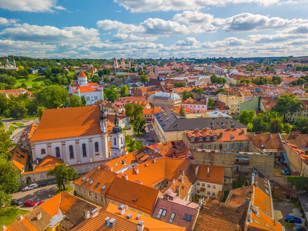 Sunny Aerial Vilnius Old Town Scena Vista Aerea Tetti Rossi — Foto Stock