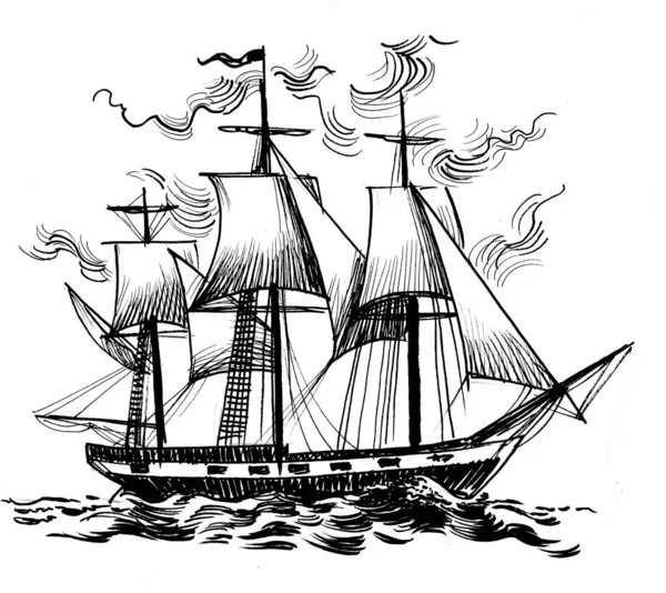 海の中で船をセーリング 墨と白のドローイング — ストック写真