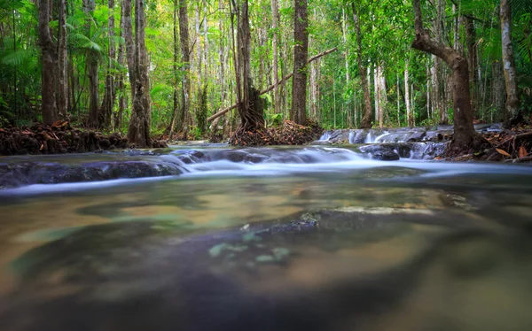Waterfall in Krabi, Emerald pool, Southern of Thailand — Stock Photo, Image