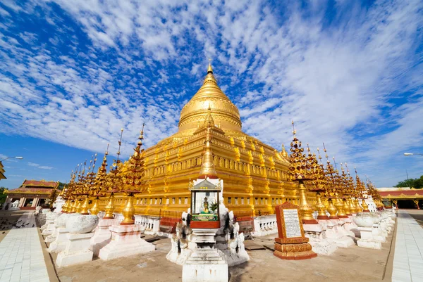 Pagoda Shwezigon, Bagan, Myanmar — Foto de Stock