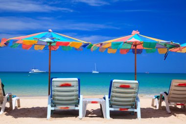 plaj sandalye üzerinde plaj, phuketi, Tayland