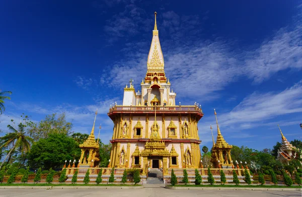 Wat Chalong templo Phuket, Tailandia — Foto de Stock