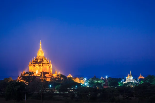 パノラマ日の出、バガン、ミャンマー バガンの寺院 — ストック写真