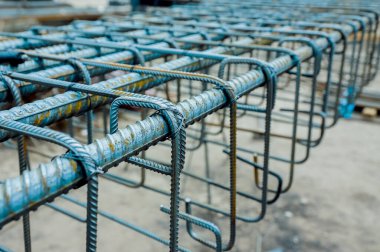 Destek çeliği beton döküm için hazır.