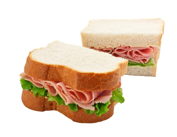 スライスしたパンのハムのサラダのサンドイッチ — ストック写真