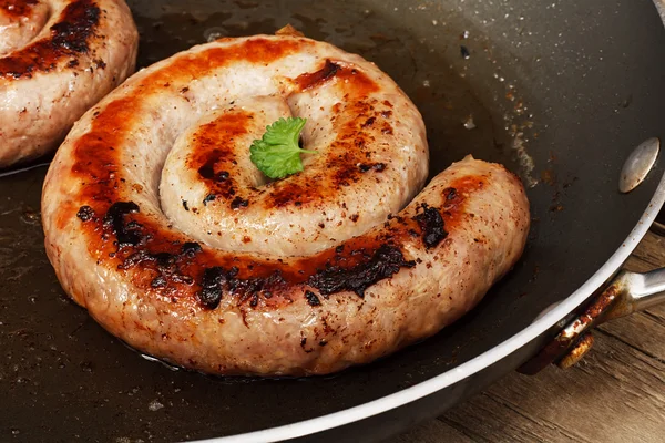 Friggere la tradizionale salsiccia Cumberland — Foto Stock