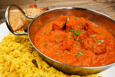 tavuk tiçamasala balti tabak pirinç