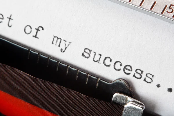 Success phrase typed on typewriter — Zdjęcie stockowe