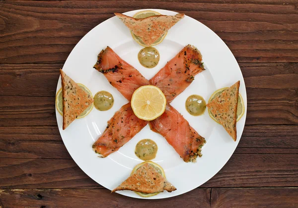 Gerookte zalm voorgerecht — Stockfoto